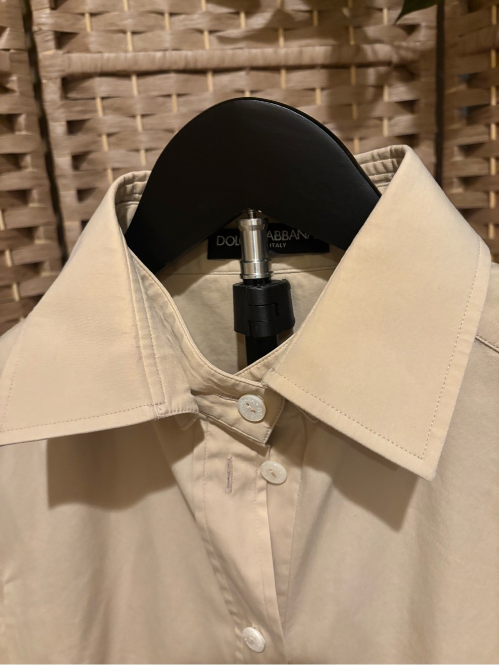 Vintage Dolce & Gabbana Cream Short-Sleeve Button-Down Shirt - Picture 4 of 7